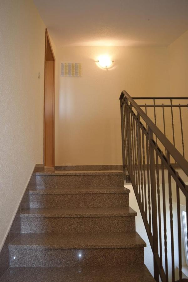 Apartments Marta Kaštel Novi Exterior foto